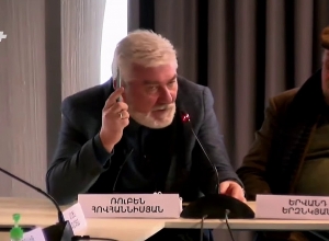 «Լավա, որ արևն արձակուրդ չի գնում, թե չէ մեր փողոցներն ո՞վ էր մաքրելու»