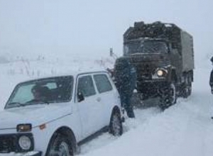 Փրկարարներն արգելափակումից դուրս են բերել մոտ 120 ավտոմեքենա