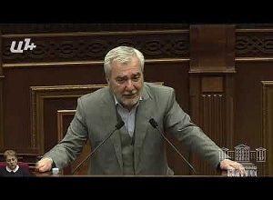 Ժամանակը չէ՞ ատոմային ռումբ ունենանք․ Քոչարյանն՝ իրեն ուղղված հարցի մասին