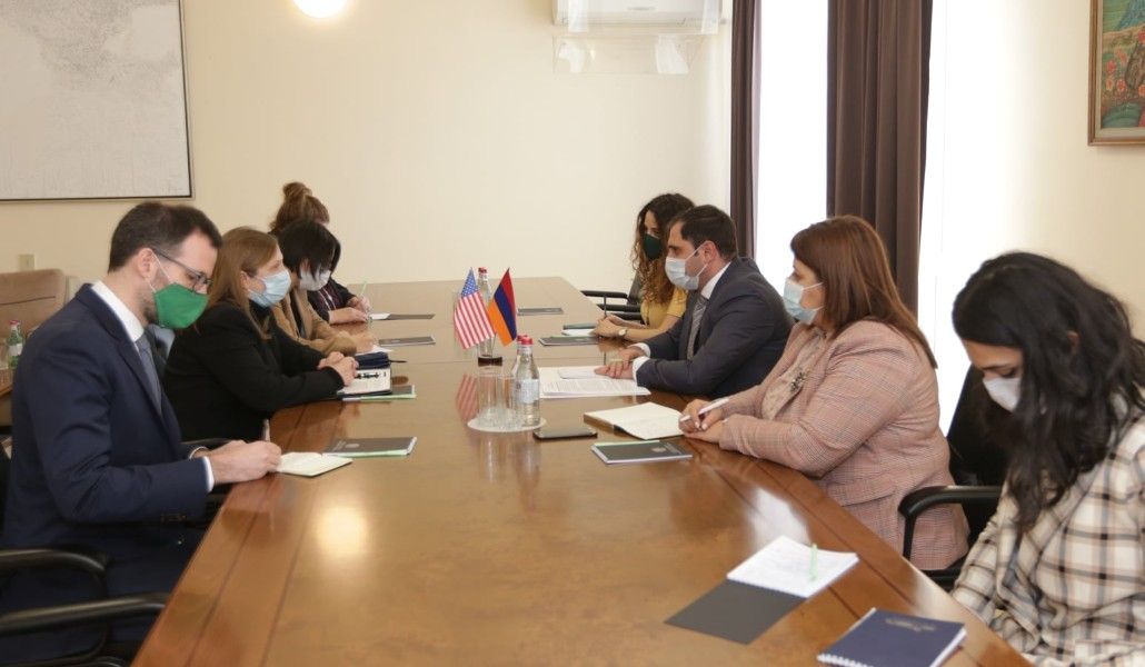 146105635_1680543022118763_1157432239055025579_o