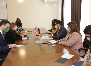 Նախարար Պապիկյանն ընդունել է ՀՀ–ում ԱՄՆ դեսպանին