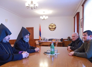 Արայիկ Հարությունյանը երախտագիտություն է հայտնել Պարգև արքեպիսկոպոս Մարտիրոսյանին