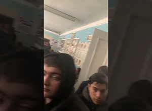 Աբովյանի թիվ 1 դպրոցում գործադուլ- դասադուլը շարունակվում է