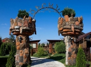 Սպանություն` Առինջի ռեստորաններից մեկում. խնջույքը վերածվել է ծեծկռտուքի