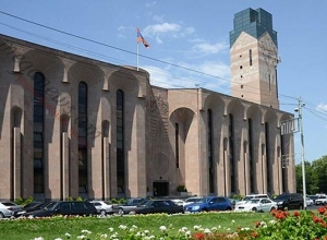 Մասնավոր մանկապարտեզ կարելի է, պետական՝  ոչ․ ակցիա քաղաքապետարանի դիմաց