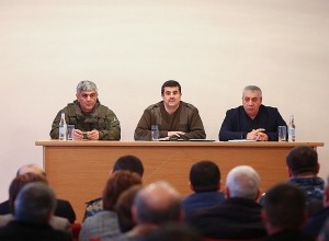 Արայիկ Հարությունյանը Ասկերանում ներկայացրել է վարչակազմի նորանշանակ ղեկավար Արմեն Ղահրամանյանին