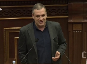 «Вчера я проснулся и узнал, что днём раньше умер»: Тигран Уриханян