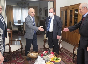 Իրանում ՀՀ դեսպանը հանդիպում է ունեցել իրանահայ գիտնականների հետ