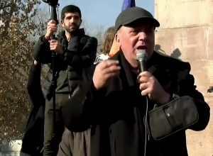 Грант Багратян обвинил в сдаче земель 5 человек