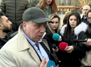 Власти признают, что подписали, крёстный – Вагаршак Арутюнян: Грант Багратян