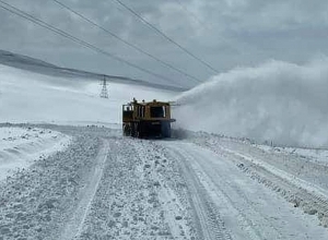 ՀՀ ավտոճանապարհներին կատարվում են մաքրման և աղով, ավազով մշակման աշխատանքներ․ ՏԿԵՆ