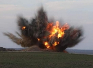 Продолжаются работы по поиску и обезвреживанию боеприпасов