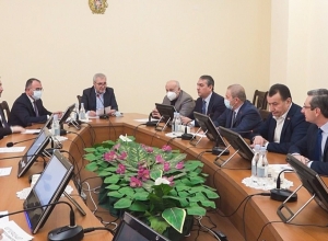 Մարտական զենք կրելու իրավունք կստանան նաեւ ՊԵԿ աշխատակիցները