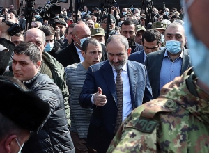 Նիկոլ Փաշինյանը Հանրապետության հրապարակում է․ ուղիղ