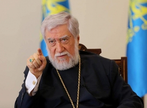 На первом месте должны быть высшие интересы Армении: Католикос Арам Первый