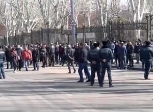 «Հայրենիքի փրկության շարժման» հանրահավաքը Բաղրամյան պողոտայում. ՈւՂԻՂ