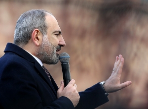 Փաշինյանը հանրահավաքի եւ երթի է հրավիրում