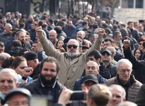 Ընդդիմությունն էլ կանի՝  բայց կես ժամ շուտ