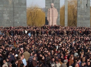 13 лет назад наше государство и общество подверглись сильному потрясению: послание Тиграна Авиняна