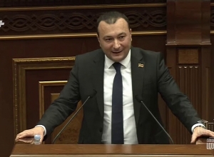 «Ի դեպ, Ստեփանակերտից Բաքվի բռնապետի նստավայր 247 կմ է․ Իսկանդերն այն անցնում է 2 րոպե 10 վայրկյանում»