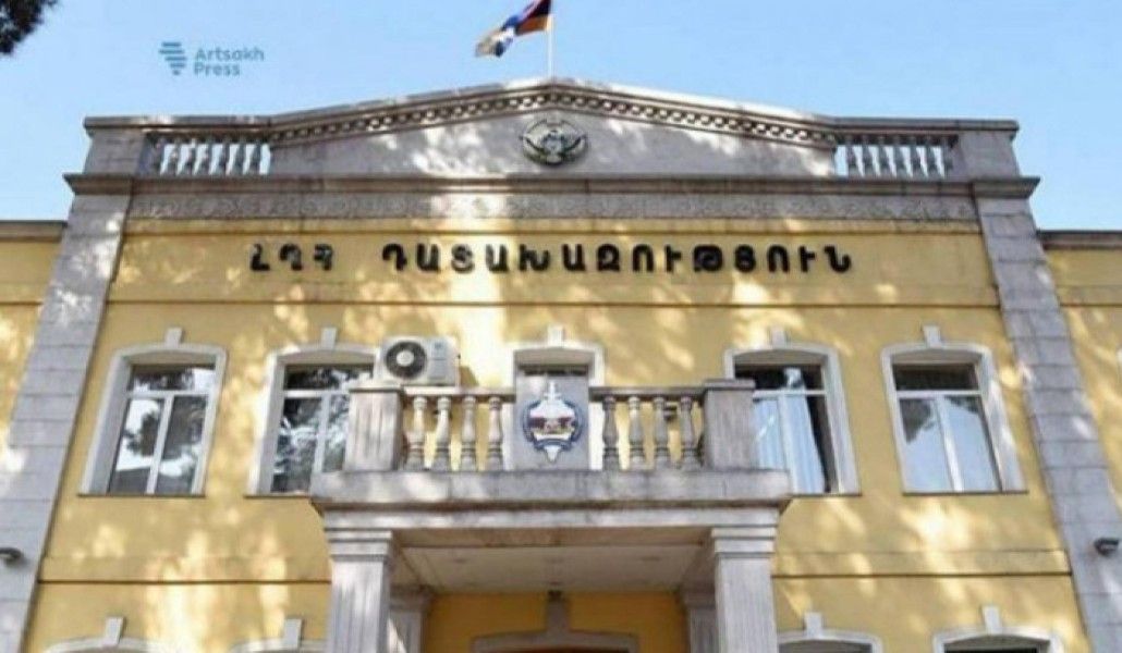 de671018fbe11cc25d3984f01f420de3_XL