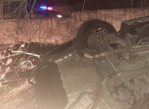 Մեքենան բախվել է  Զորակոչային ծառայության շենքի ճաղավանդակին և հայտնվել բակում․ կա երկու զոհ