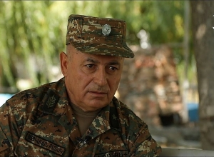 «Դուք անգնահատելի ներդրում ունեք ինչպես թիկունքում, այնպես էլ՝ աշխատանքային առաջնագծում». ԱԻ նախարարի շնորհավորանքը