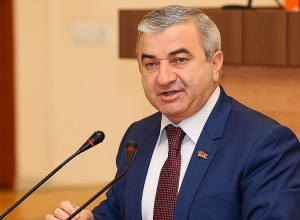 Տոնական տրամադրությունները մնացել են անցյալում, մեր ունեցած կորուստները հանգիստ չեն տալիս. Աշոտ Ղուլյան