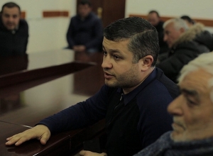 Տավուշի մարզպետը հանդիպել է ճանապարհը փակած տավուշցիների հետ