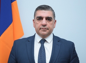 Руководитель-генеральный секретарь Аппарата НС подал заявление