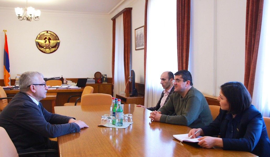 100321HandipumRubenTopchyan