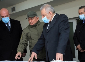 Պաշտպանության նախարարն այցելել է Պաշտպանական ազգային հետազոտական համալսարան