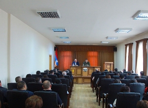 Слухи о начале новой войны в Арцахе беспочвенны: Араик Арутюнян встретился с сотрудниками КГД Арцаха