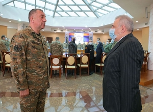 Անցկացվել է խորհրդակցություն ՊՆ, ԶՈՒ և ԶՈՒ ԳՇ ղեկավար կազմի մասնակցությամբ