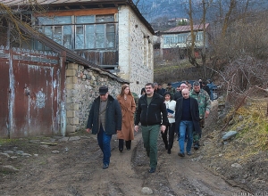 Араик Арутюнян посетил общины Аскеранского района - Даграв, Астхашен и Патара