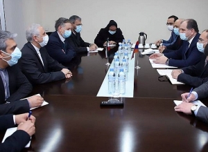 Հայաստանի և Իրանի ԱԳ փոխնախարարներն անդրադարձել են փոխադարձ հետաքրքրություն ներկայացնող տարածաշրջանային խնդիրներին