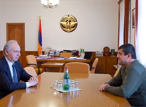 Араик Арутюнян принял Рене Левоняна