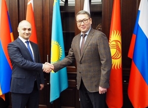 Գեղամ Գևորգյանը Մոսկվայում հանդիպում է ունեցել Արման Շակկալի ևի հետ