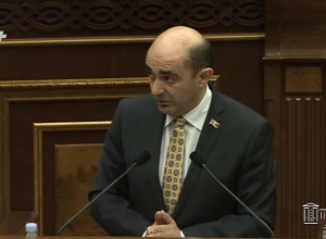 Почему мы сохраняем военное положение? Мы же не обманываем друг друга: Марукян