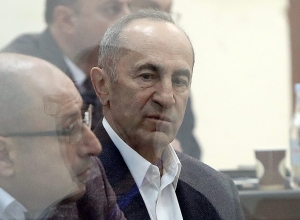 Քոչարյանի պաշտպանները լքեցին դատարանի դահլիճը