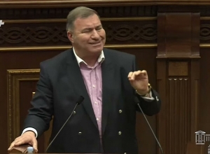 «Будет странно, если потерпевшее крах большинство попробует воспроизвестись: в лучшем случае станет оппозицией»