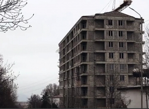 Ստեփանակերտում կառուցվող շենքում բնակարան կստանան նաև Շուշիից և Հադրութից տեղահանված ընտանիքները