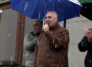 Աստված մեզ հետ ձնով է խոսում․ Տիգրան Խզմալյան