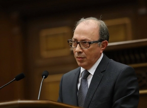 О каких-либо совещаниях, переговорах с официальной Анкарой МИД не в курсе: министр ИД