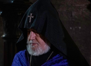 Ամուր մնանք հավատով և հարատևորեն աղոթենք․ Կաթողիկոսի ուղերձը