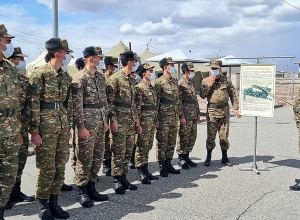 Ստուգումներ հրետանային զորամասերում