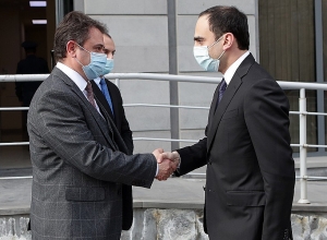 Փոխվարչապետ Տիգրան Ավինյանը ներկայացրել է նորանշանակ նախարար Հայկ Չոբանյանին