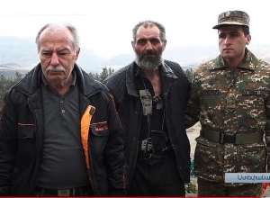 Հերոսի մեդալը հայրն է ընդունել