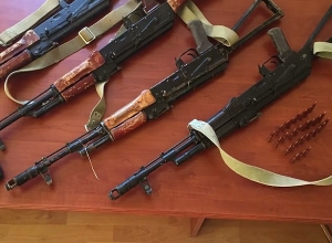 В Котайкском, Горисском и Мартунинском отделах граждане добровольно сдали автоматы «Калашникова»