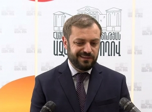 Брифинг Геворга Папояна